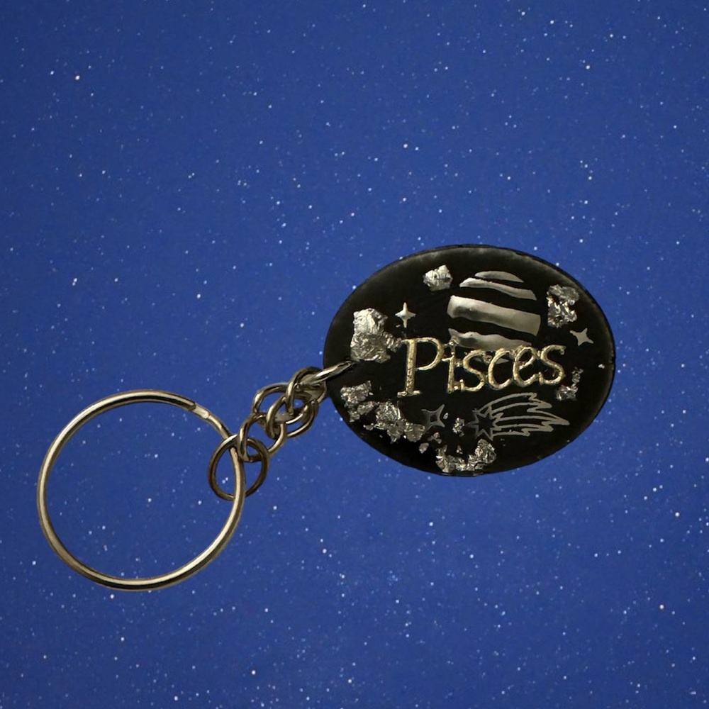 Customizable handmade resin Astrology keychain, All Astrology signs available!